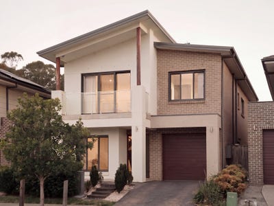 /international/au/19-guillemont-road-edmondson-park-nsw-151094880/