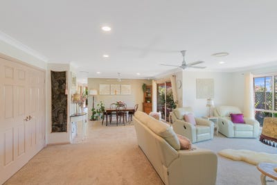 /international/au/7-wanda-court-banora-point-nsw-148097028/?lang=en