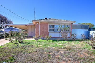 /international/au/2-matthew-crescent-whyalla-stuart-sa-148737344/?lang=pt