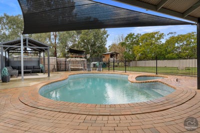 /international/au/4-merkel-nook-shepparton-east-vic-148275544/