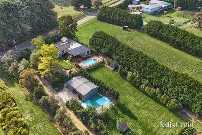 /international/au/141-monbulk-seville-road-silvan-vic-148641620/