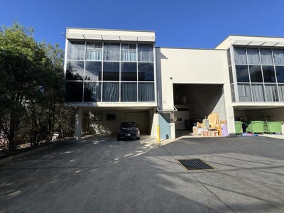 /international/au/unit-4-27-rose-crescent-auburn-nsw-505093852/