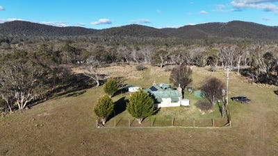 /international/au/497-wyanbene-road-braidwood-nsw-700412156/