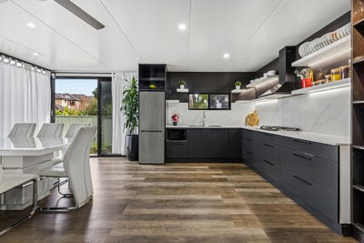 /international/au/30-bamfield-avenue-yagoona-nsw-151378312/