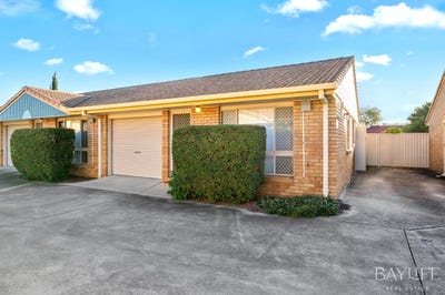 /international/au/7-82-ashmole-road-redcliffe-qld-151558224/