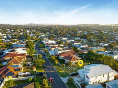 /international/au/23-deloraine-street-wavell-heights-qld-204538184/