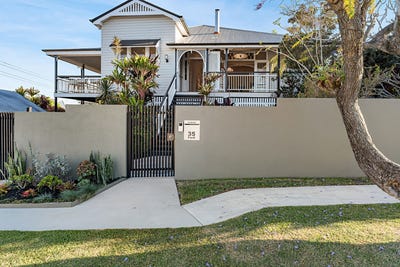 /international/au/35-ford-street-clayfield-qld-152575712/