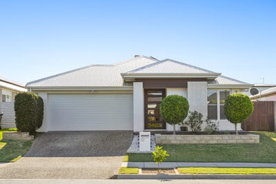 /international/au/22-sarabah-way-pimpama-qld-151452468/