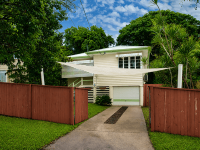 /international/au/20-greenlaw-street-indooroopilly-qld-151286876/