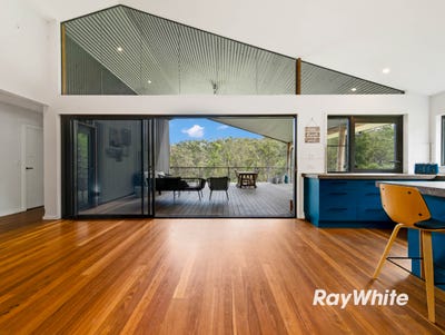 /international/au/71-pollwombra-road-moruya-nsw-147916260/