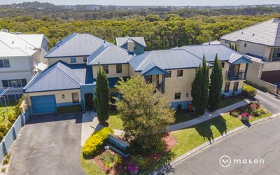/international/au/33-barry-court-collingwood-park-wa-150632736/