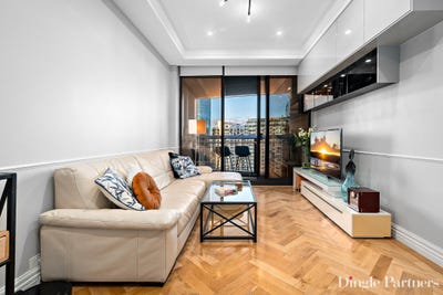 /international/au/3208-9-power-street-southbank-vic-148428456/