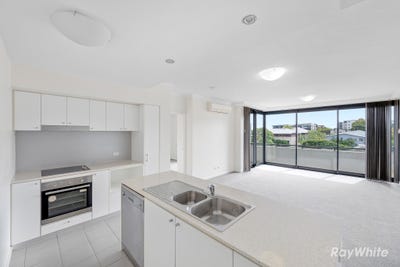 /international/au/126-75-central-lane-gladstone-central-qld-151156044/