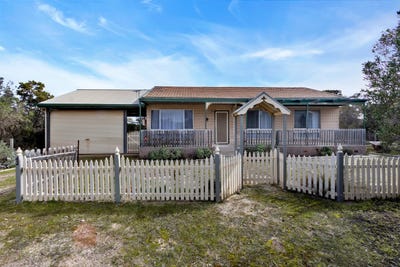 /international/au/42-sandpiper-drive-thompson-beach-sa-148726028/