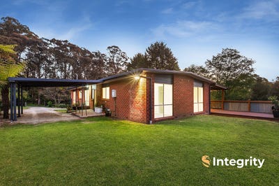 /international/au/40-george-street-kinglake-vic-151198220/