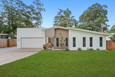/international/au/23-elouera-close-landsborough-qld-151527524/