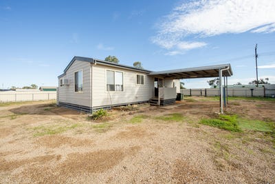 /international/au/14-west-terrace-port-pirie-sa-151366980/