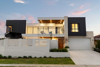 /international/au/22-murray-drive-hillarys-wa-151358224/