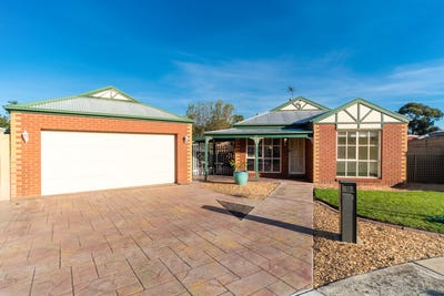 /international/au/15-cassowary-close-carrum-downs-vic-151217704/