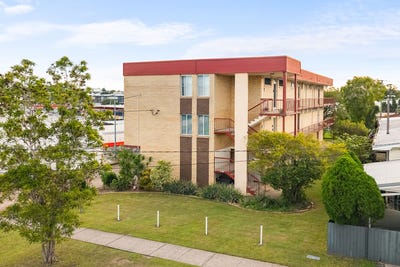 /international/au/2-30-shrapnel-road-cannon-hill-qld-151159416/