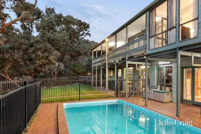 /international/au/5-7-lynnbrae-avenue-hurstbridge-vic-151227808/