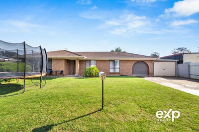 /international/au/21-wachtel-crescent-burton-sa-151292592/