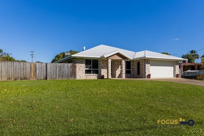/international/au/3-morris-street-campwin-beach-qld-148566720/