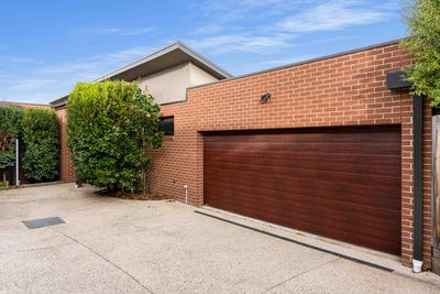 /international/au/3-13-oakhill-avenue-highton-vic-152472568/