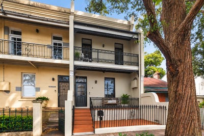 /international/au/6-yaralla-street-newtown-nsw-152627820/