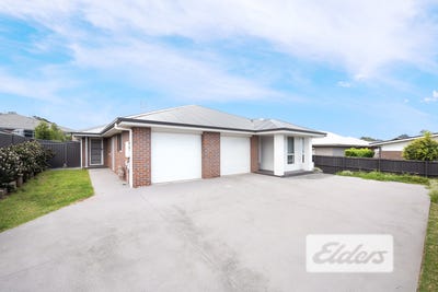 /international/au/52-mountain-ash-drive-cooranbong-nsw-152621488/
