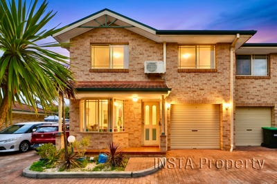 /international/au/2-51-webster-road-lurnea-nsw-152671460/