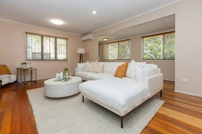 /international/au/97-annandale-street-keperra-qld-150949280/