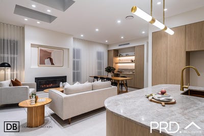 /international/au/93a-kennedy-street-picnic-point-nsw-148448504/