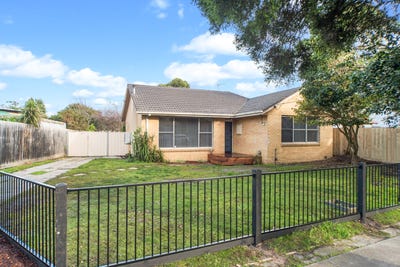 /international/au/20-lacenet-avenue-frankston-north-vic-151875628/