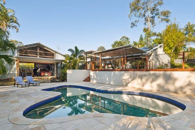 /international/au/1-baileys-road-tallai-qld-152279240/