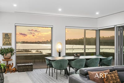/international/au/19-1-stone-street-south-perth-wa-152482512/