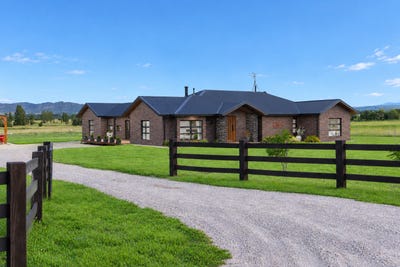 /international/au/29-mathews-lane-bungendore-nsw-700421908/