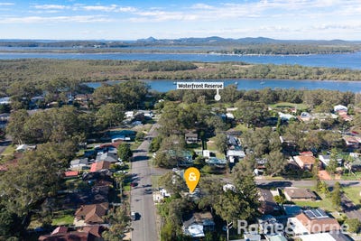 /international/au/80-gould-drive-lemon-tree-passage-nsw-151419604/