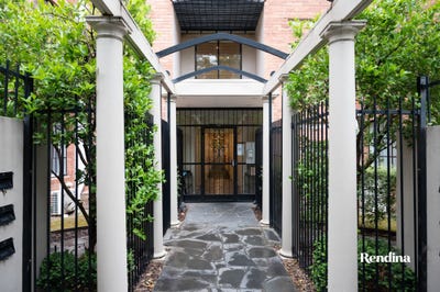/international/au/8-205-flemington-road-north-melbourne-vic-151084944/