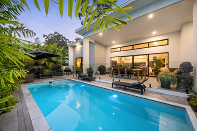 /international/au/13-ocean-vista-lane-buderim-qld-151768320/