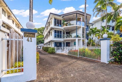 /international/au/1-41-sims-esplanade-yorkeys-knob-qld-151671496/