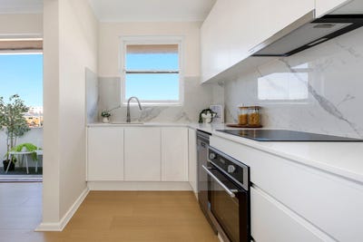 /international/au/7-364-beamish-street-campsie-nsw-151176572/