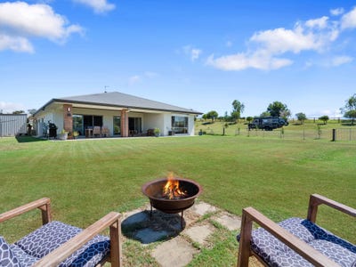 /international/au/1-ridgevale-drive-regency-downs-qld-150941712/