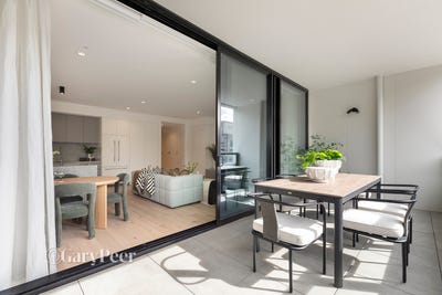 /international/au/110-380-hawthorn-road-caulfield-vic-150944672/