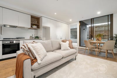 /international/au/g05-21-23-plenty-road-bundoora-vic-151457488/