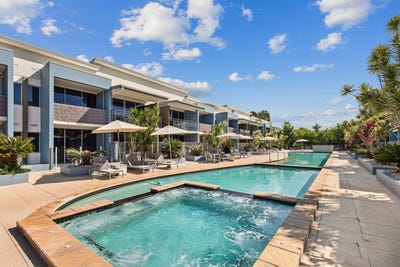 /international/au/125-628-esplanade-urangan-qld-148759464/