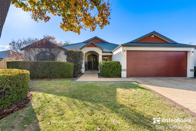 /international/au/24-pomera-drive-byford-wa-151592492/