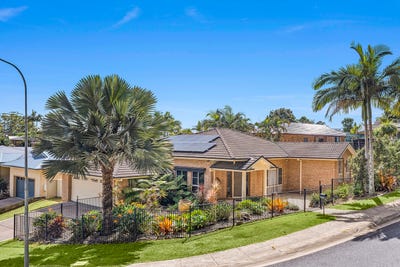 /international/au/2-julie-ann-court-hyland-park-nsw-150528992/