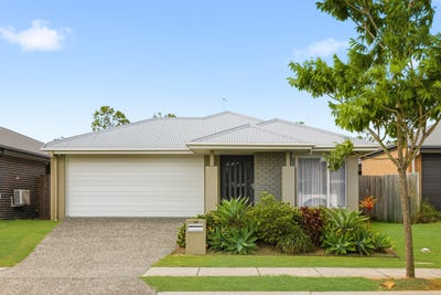 /international/au/28-pintail-circuit-deebing-heights-qld-150801928/
