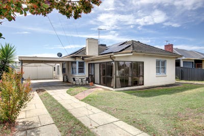 /international/au/7-coorilla-avenue-glenelg-north-sa-150829484/